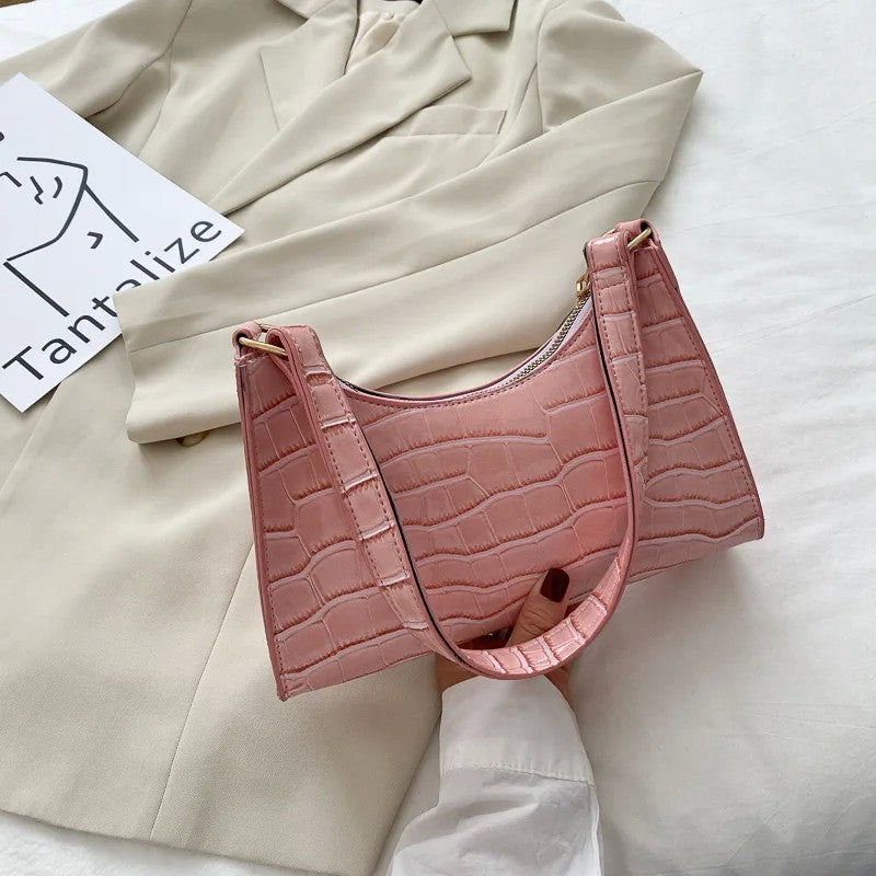 Bolsa Feminina Texturizada com Design Moderno
