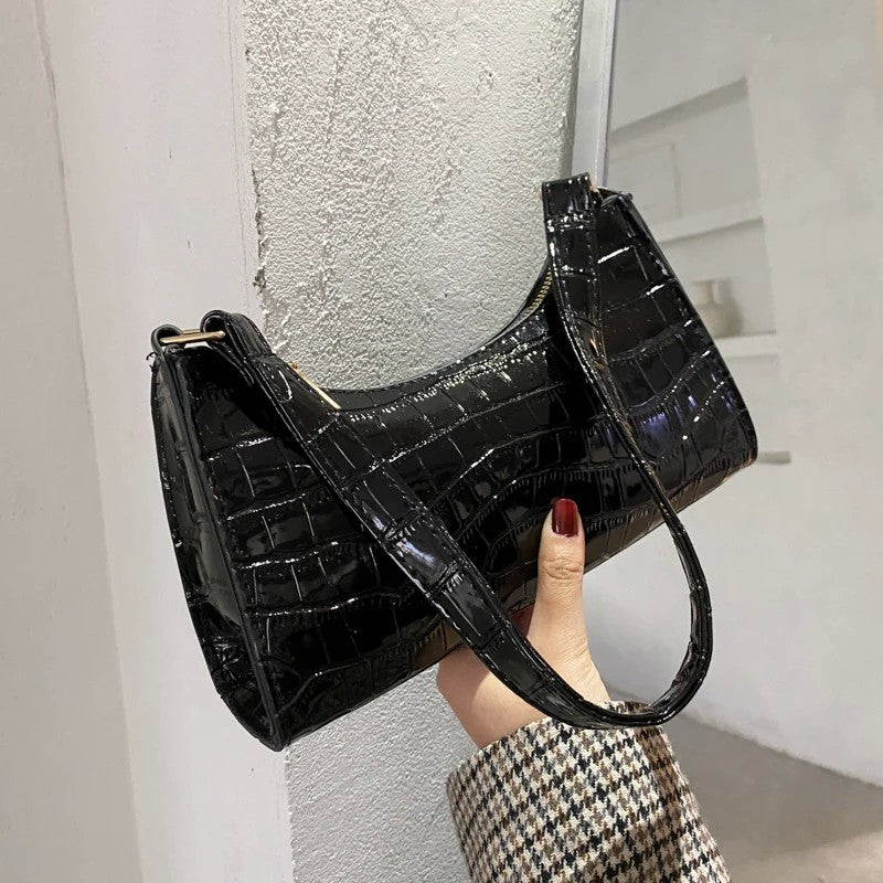 Bolsa Feminina Texturizada com Design Moderno