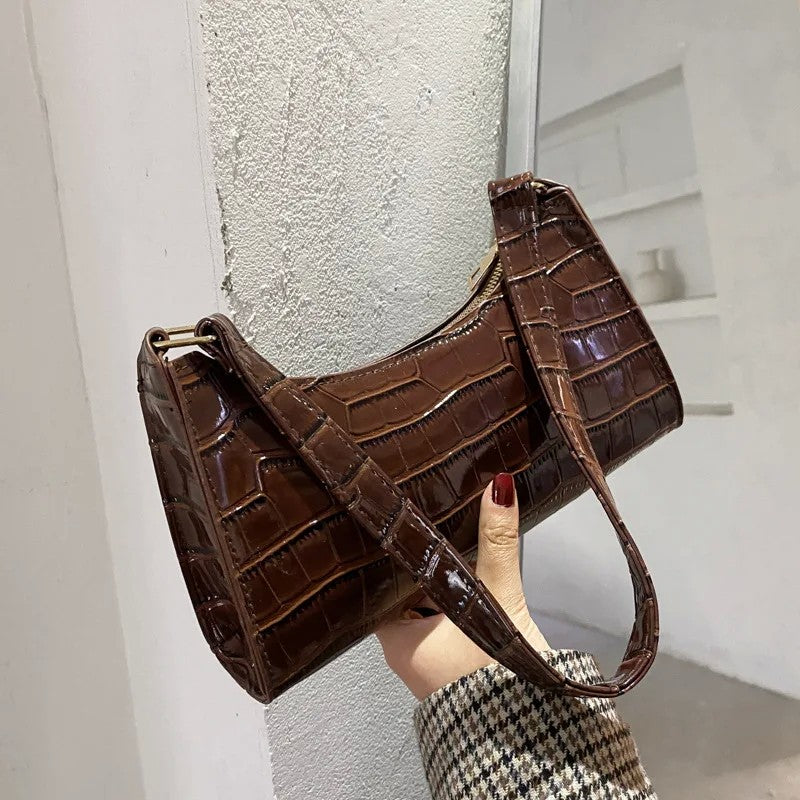 Bolsa Feminina Texturizada com Design Moderno